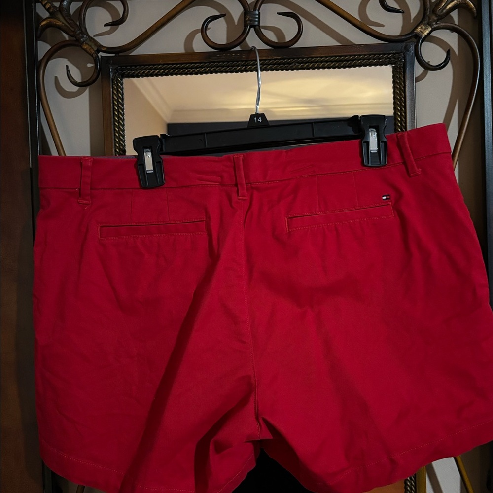 Tommy Hilfiger Bright Red Women's Bermuda Shorts casual classic - Picture 3 of 3